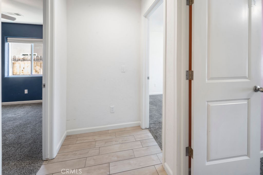 2439 Madeline Dr, Hanford, CA 93230