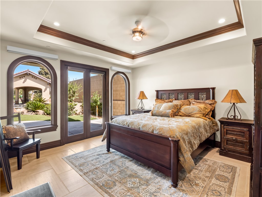 2230 E Spey Valley, Fresno, CA 93730