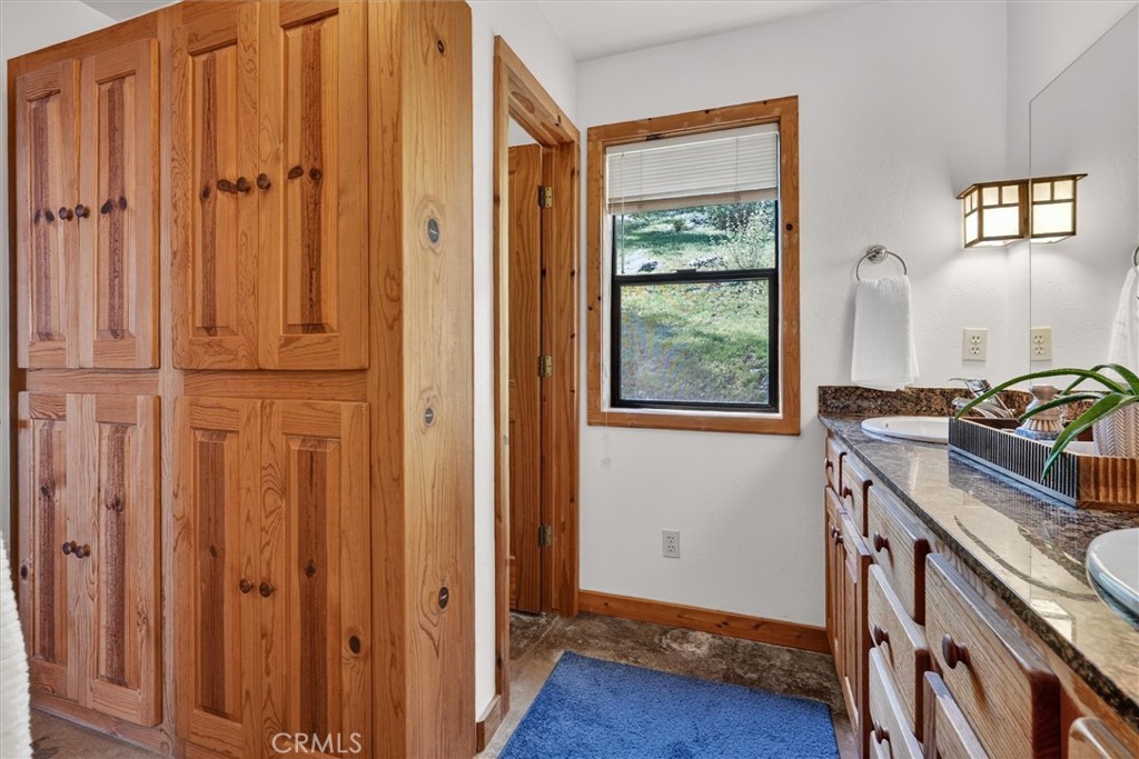 5851 Mount Bullion Ridge, Mariposa, CA 95338