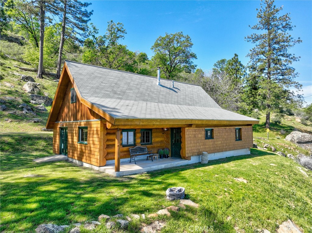 5851 Mount Bullion Ridge, Mariposa, CA 95338