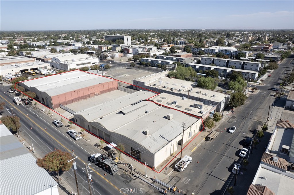 1600 1650 H, Fresno, CA 93721
