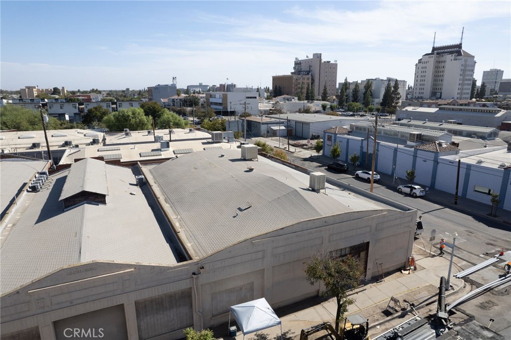 1600 1650 H, Fresno, CA 93721