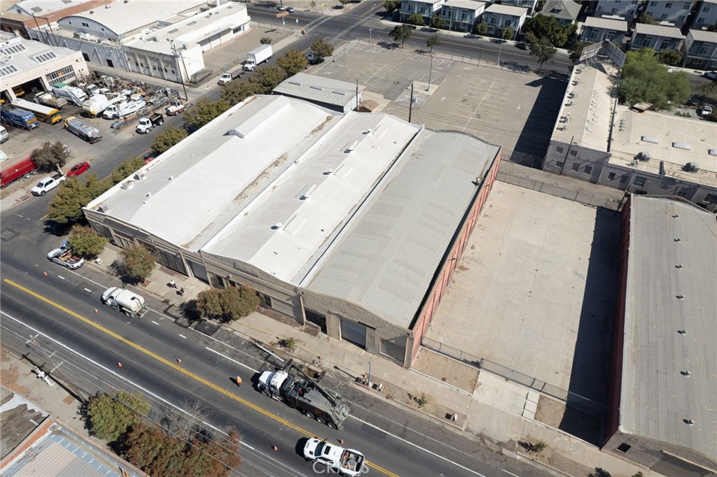 1600 1650 H, Fresno, CA 93721