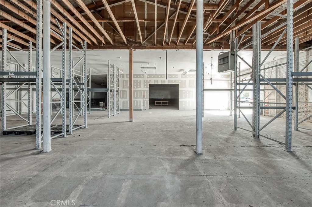 1600 1650 H, Fresno, CA 93721