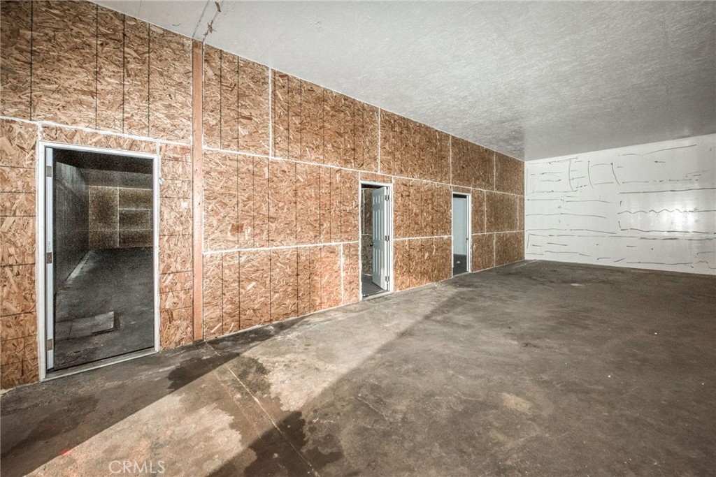 1600 1650 H, Fresno, CA 93721