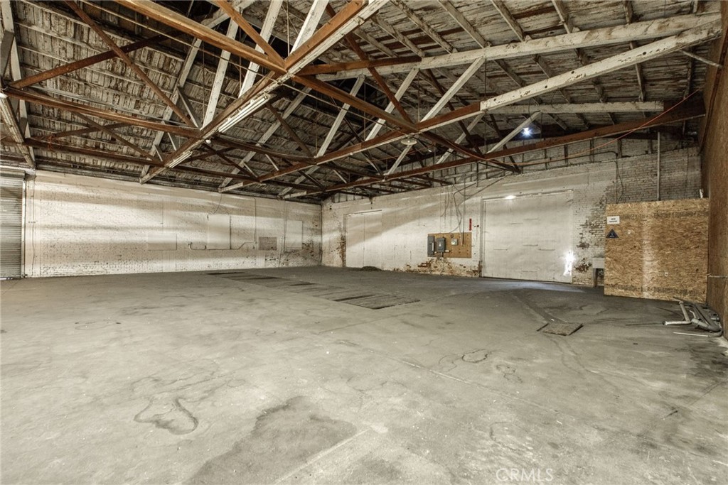 1600 1650 H, Fresno, CA 93721