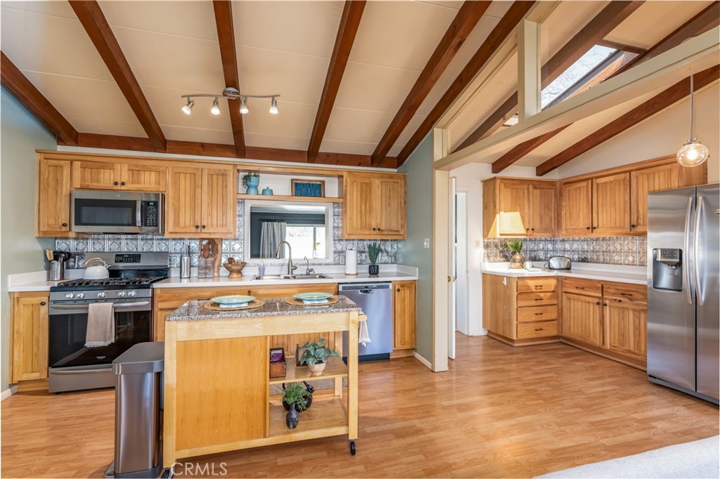 42909 W Country Club, Oakhurst, CA 93644