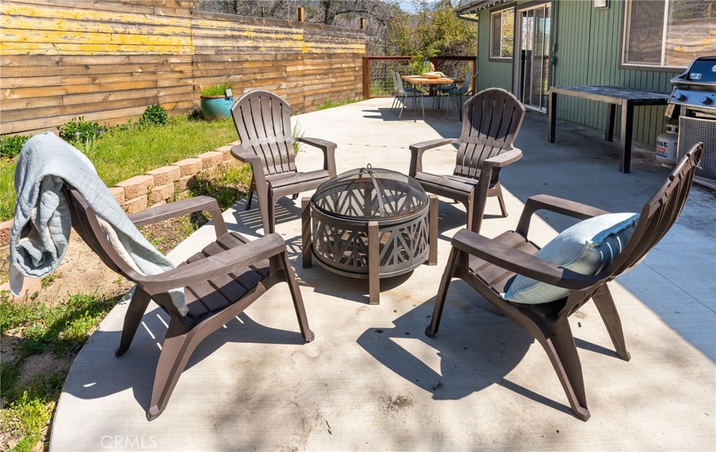 42909 W Country Club, Oakhurst, CA 93644