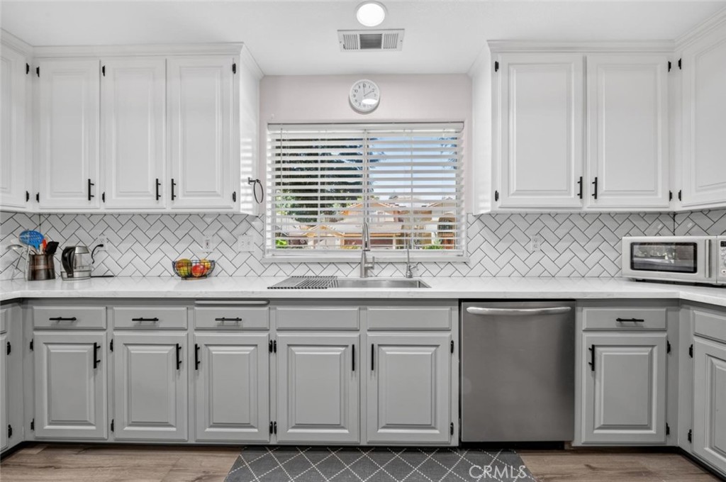 10779 N Silver Lake, Fresno, CA 93730