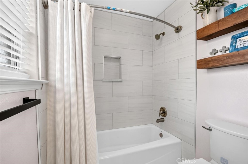 10779 N Silver Lake, Fresno, CA 93730
