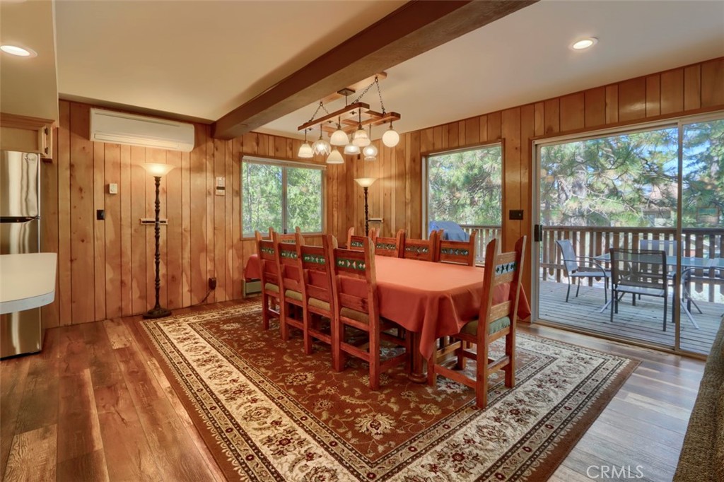 7296 Yosemite Park, Wawona, CA 95389