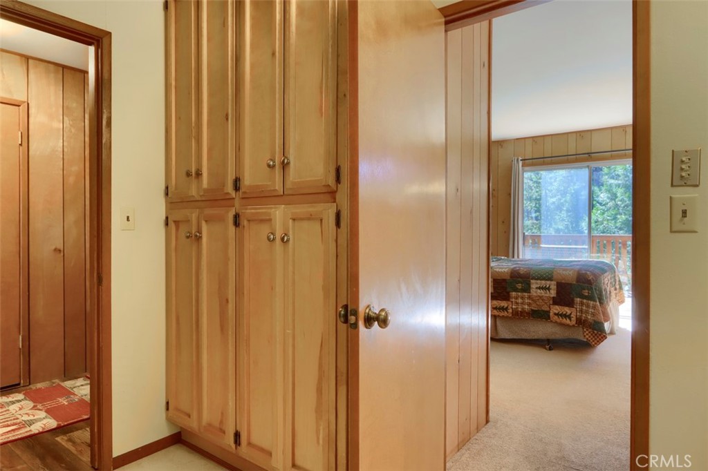 7296 Yosemite Park, Wawona, CA 95389