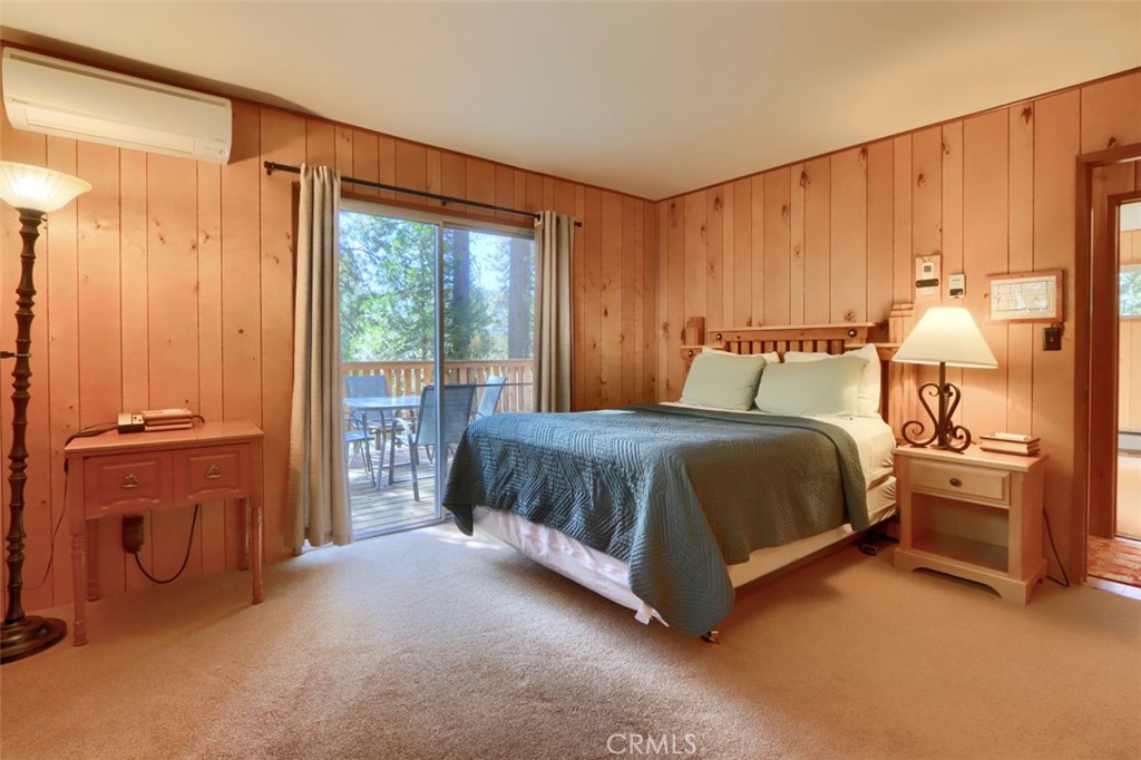 7296 Yosemite Park, Wawona, CA 95389