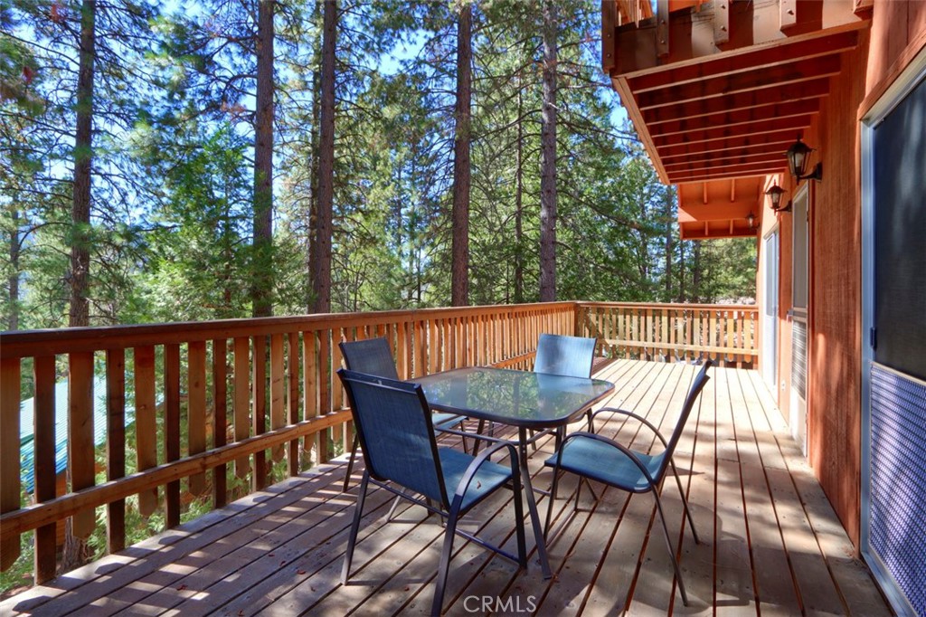 7296 Yosemite Park, Wawona, CA 95389