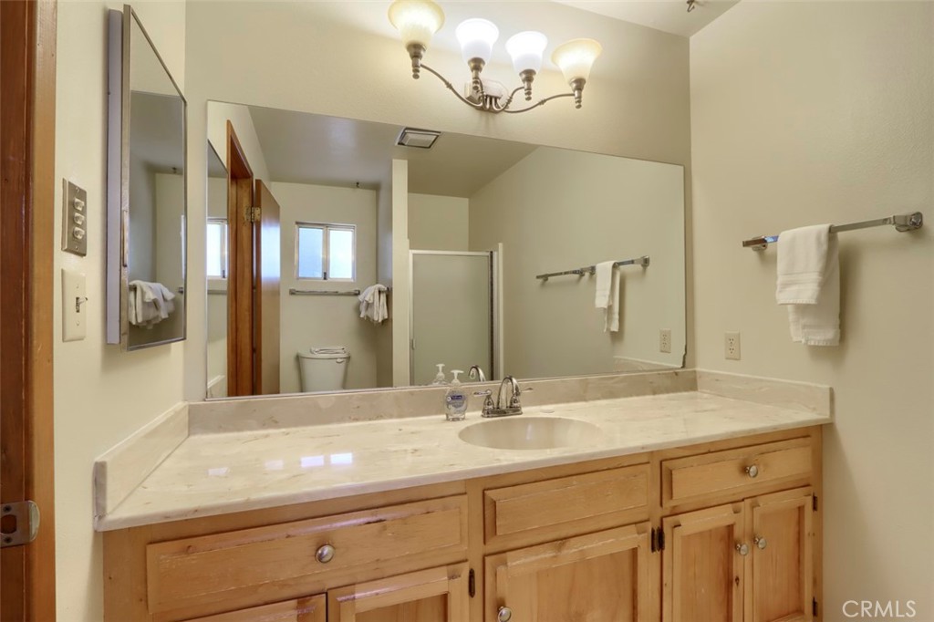 7296 Yosemite Park, Wawona, CA 95389