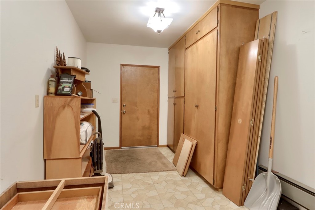 7296 Yosemite Park, Wawona, CA 95389