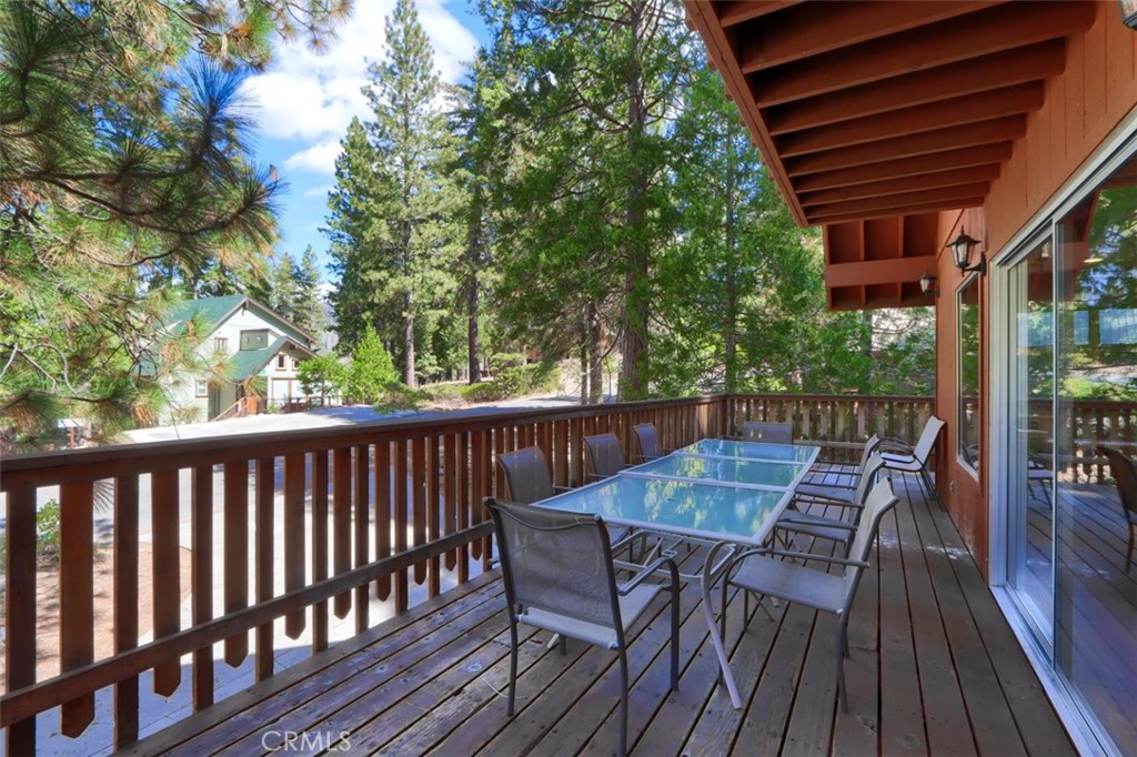 7296 Yosemite Park, Wawona, CA 95389