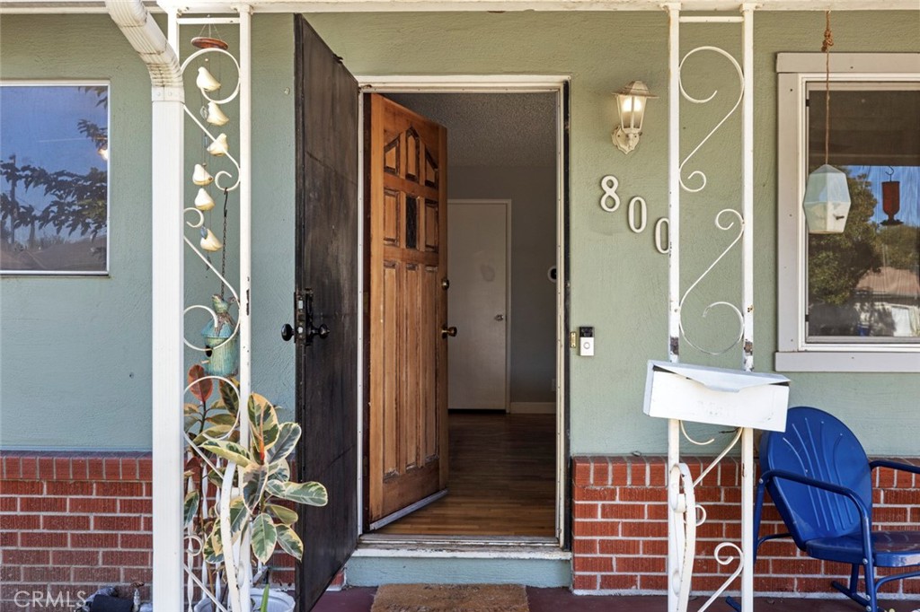 800 Frank Ct, Manteca, CA 95336