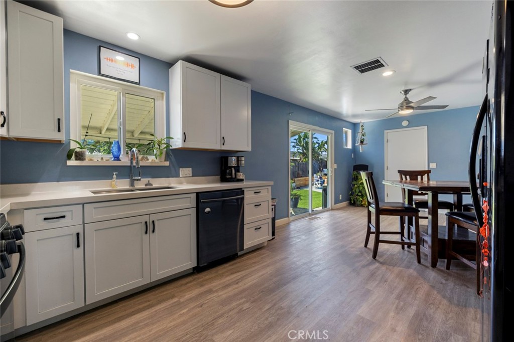 800 Frank Ct, Manteca, CA 95336