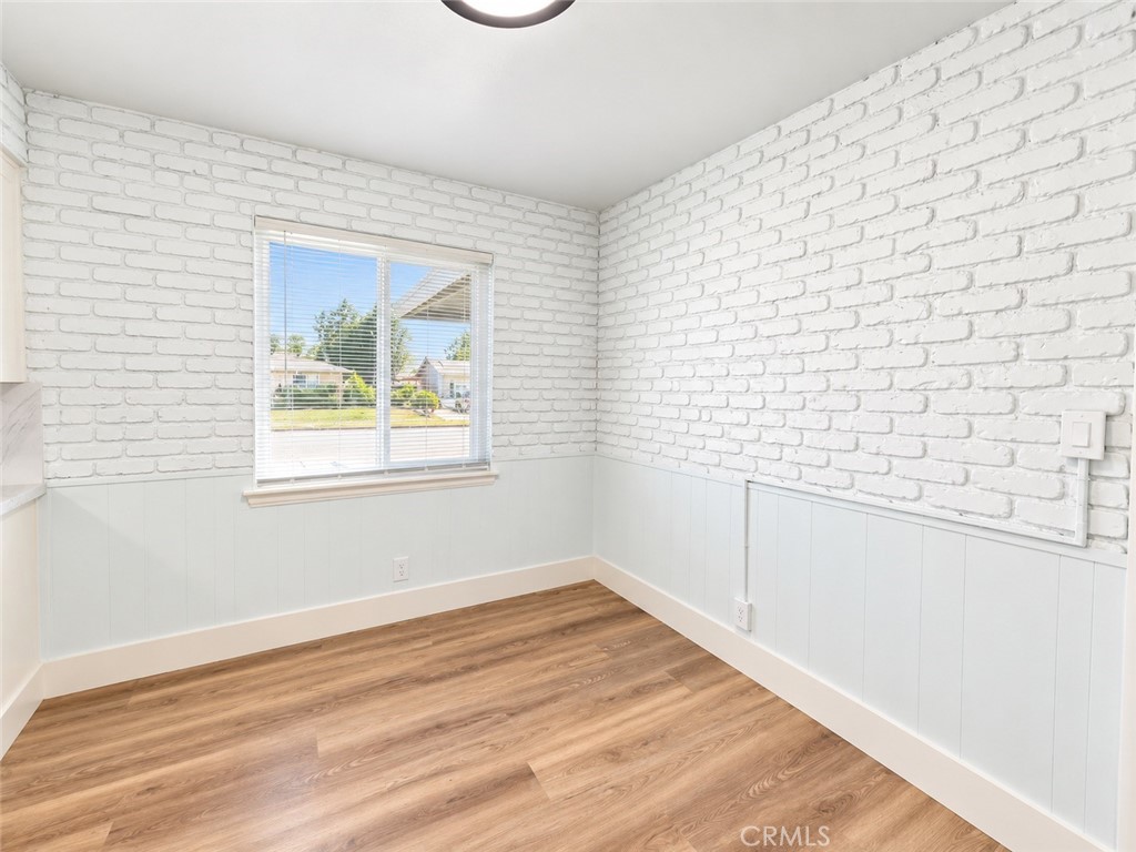 3856 N Hacienda Dr, Fresno, CA 93705