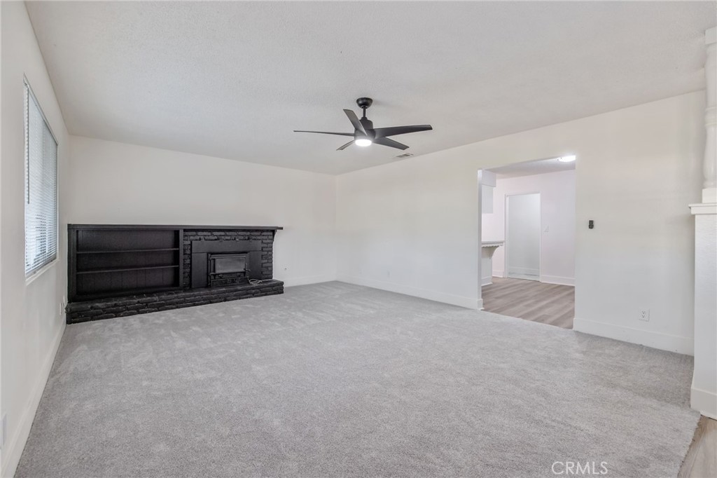 988 Laurel Ave, Lindsay, CA 93247