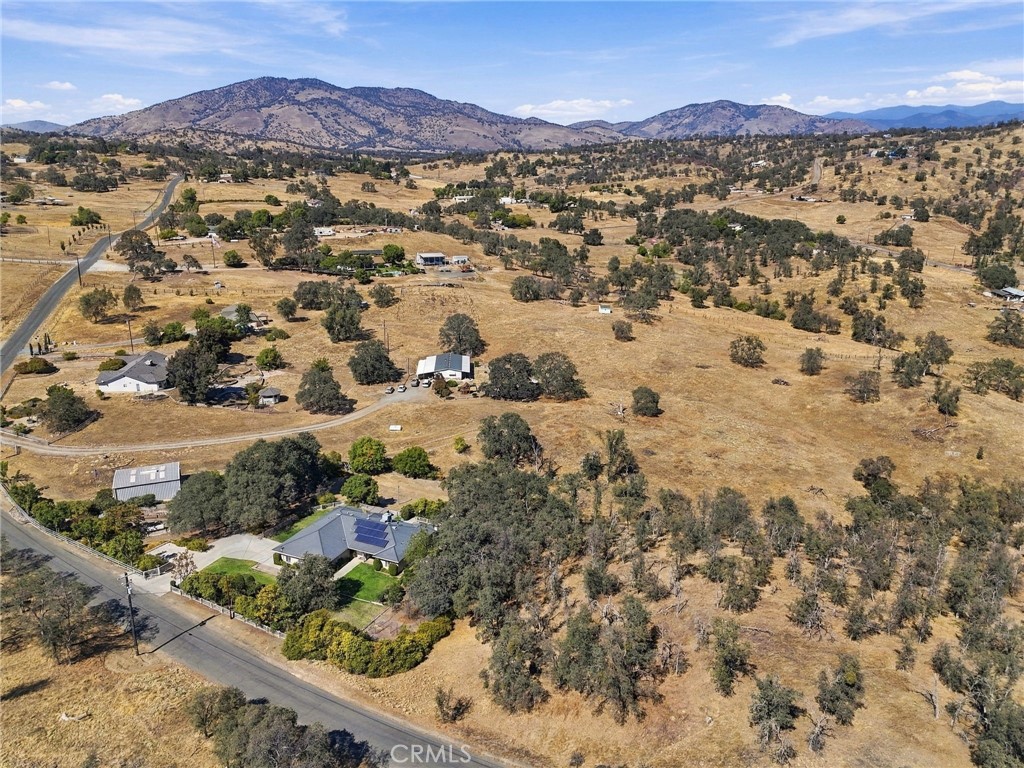 33378 Puma, Squaw Valley, CA 93675