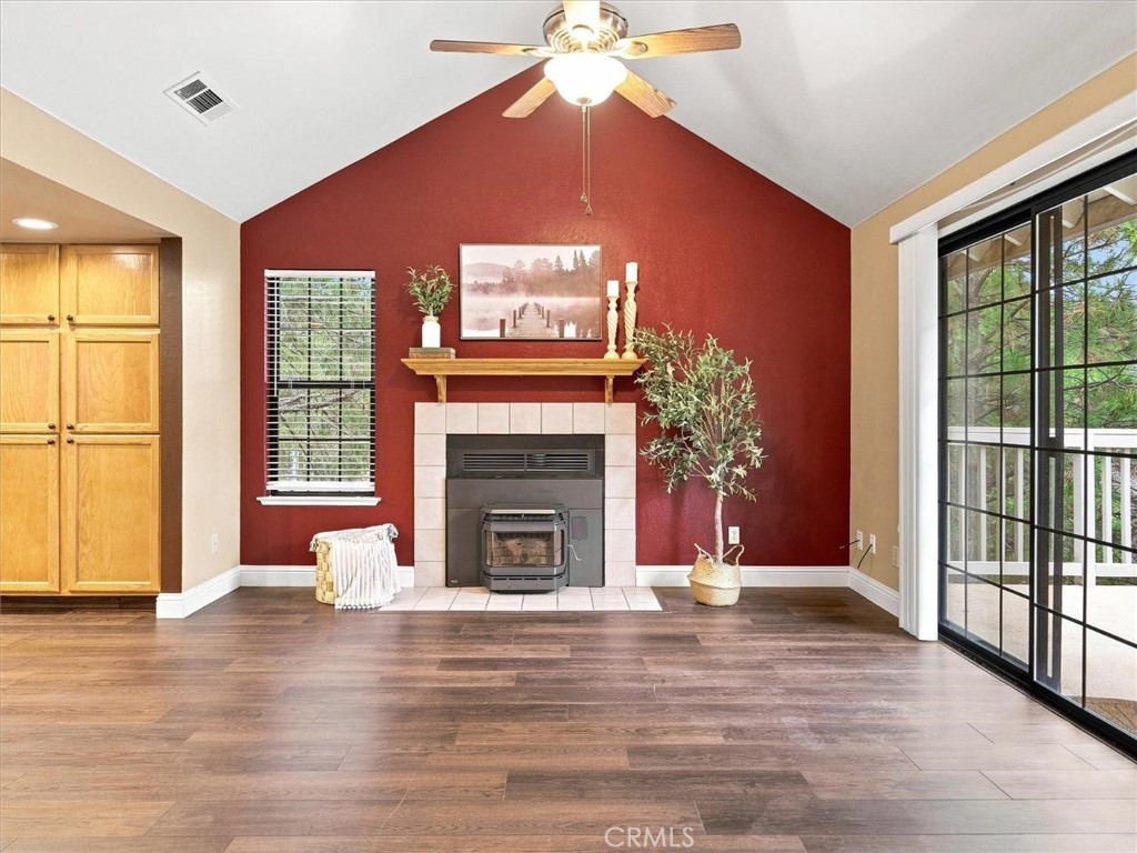 50848 Smoke Tree Trl, Bass Lake, CA 93604