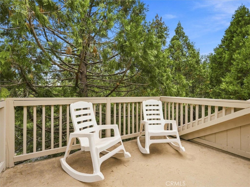 50848 Smoke Tree Trl, Bass Lake, CA 93604