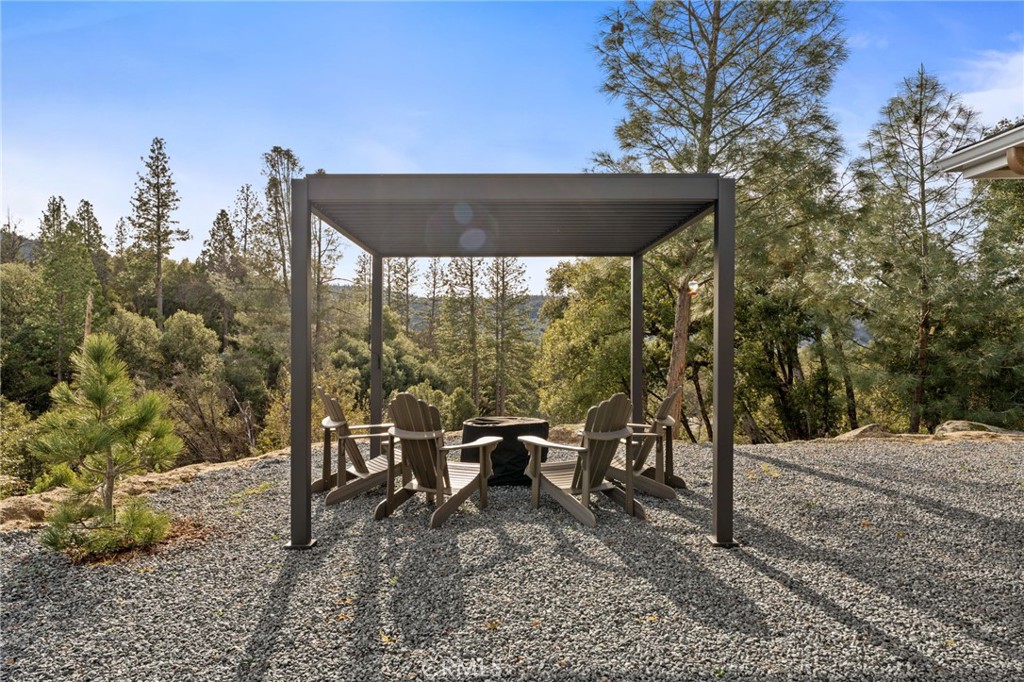 38614 Bon Veu, Oakhurst, CA 93644