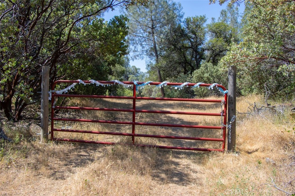 47850 Road 620, Oakhurst, CA 93644