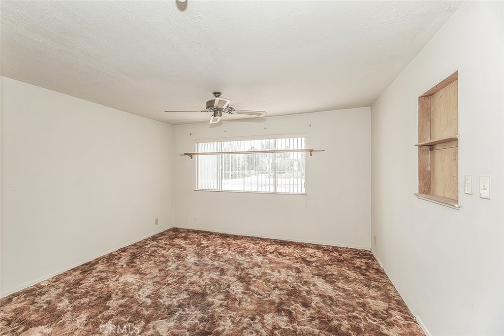 9016 E Dinuba, Selma, CA 93662