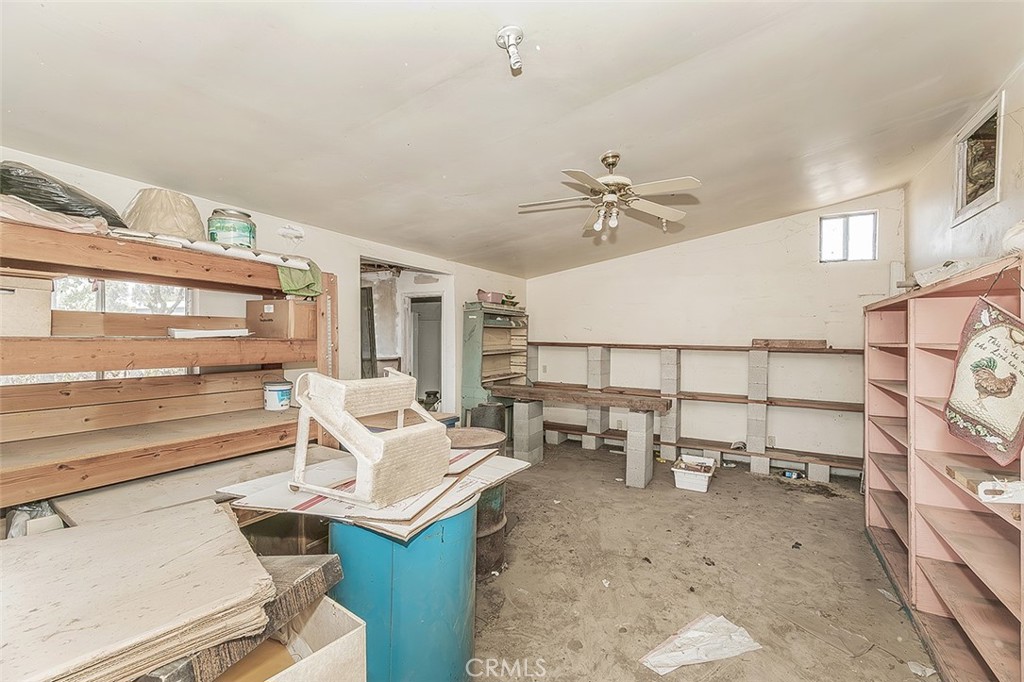 9016 E Dinuba, Selma, CA 93662