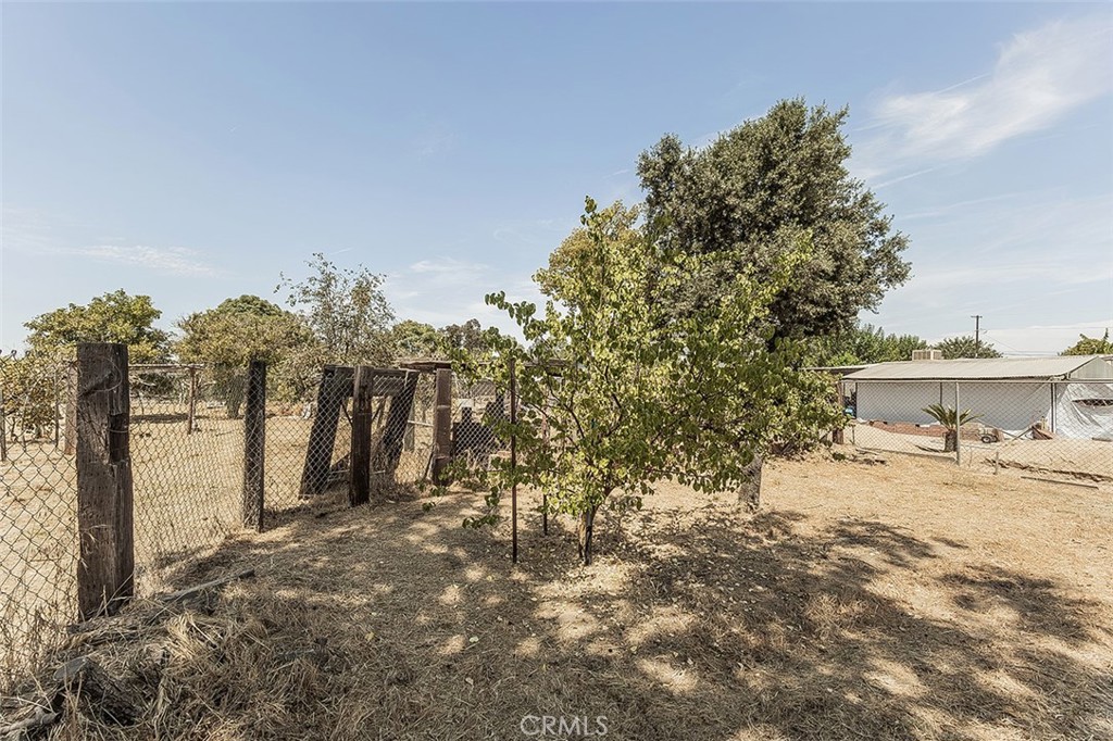 9016 E Dinuba, Selma, CA 93662