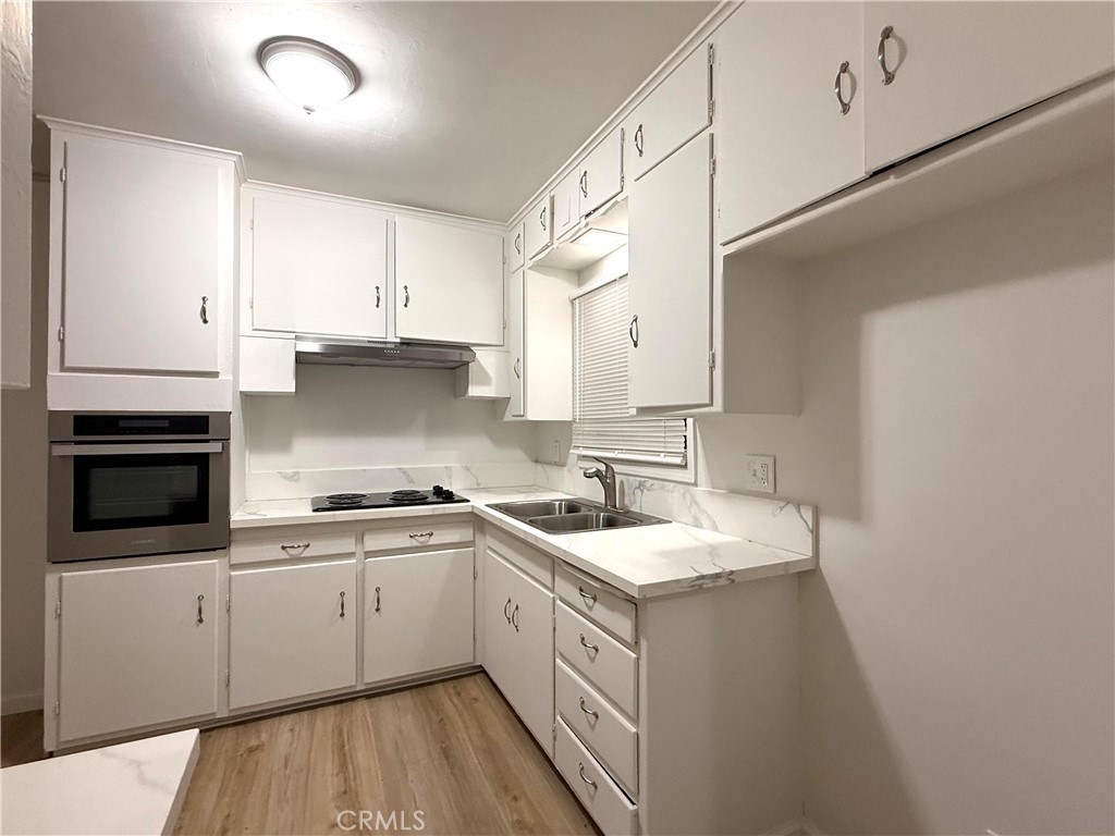 4326 E Brentwood, Fresno, CA 93703