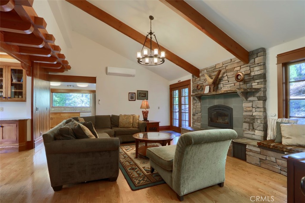 7475 Henness Cir, Yosemite, CA 95389
