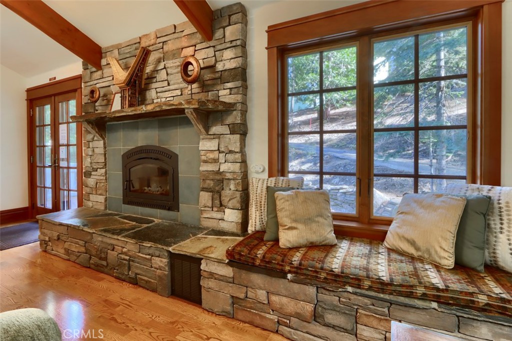 7475 Henness Cir, Yosemite, CA 95389