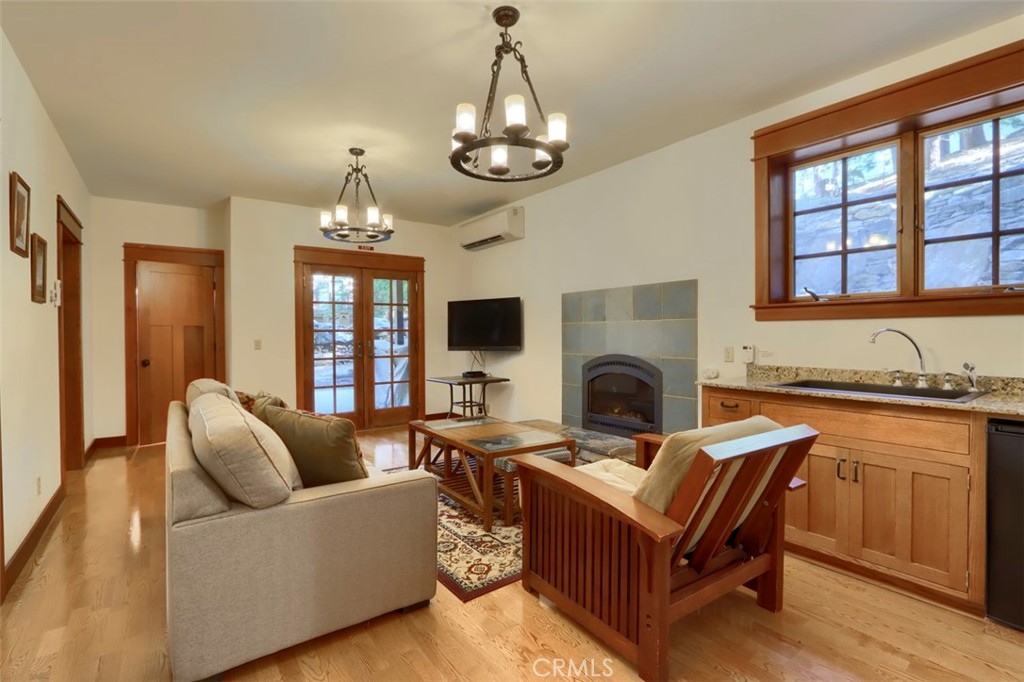 7475 Henness Cir, Yosemite, CA 95389
