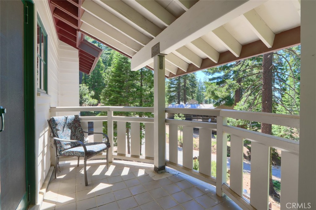 7475 Henness Cir, Yosemite, CA 95389