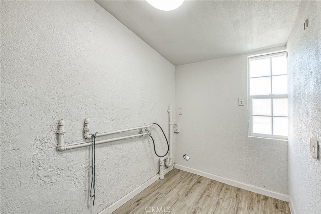 2146 W Dudley, Fresno, CA 93728
