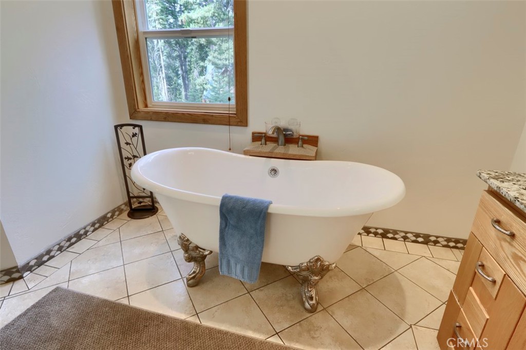 7594 Azalea, Mariposa, CA 95389