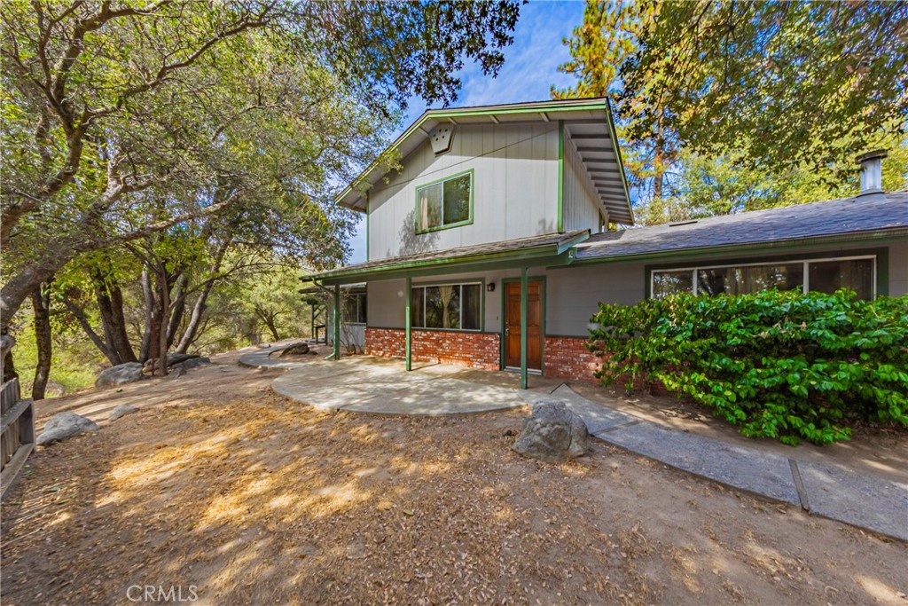 42634 Springwood, Oakhurst, CA 93644