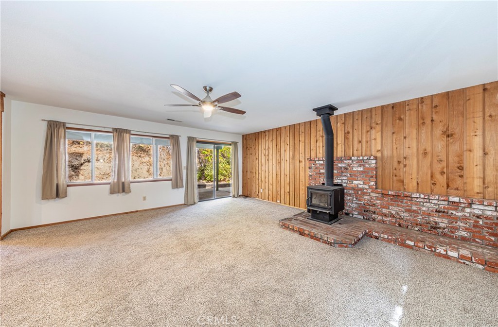 42634 Springwood, Oakhurst, CA 93644