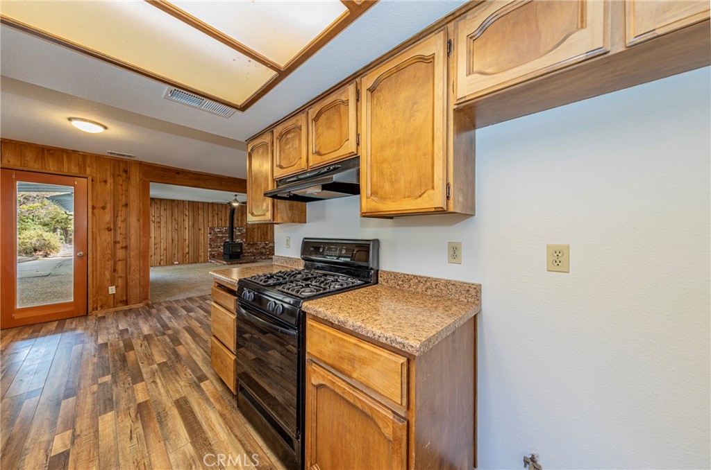 42634 Springwood, Oakhurst, CA 93644