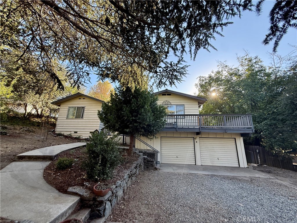 49714 Pierce, Oakhurst, CA 93644