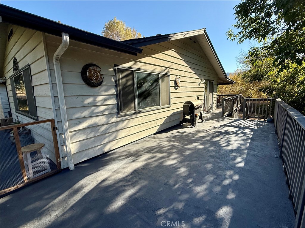49714 Pierce, Oakhurst, CA 93644