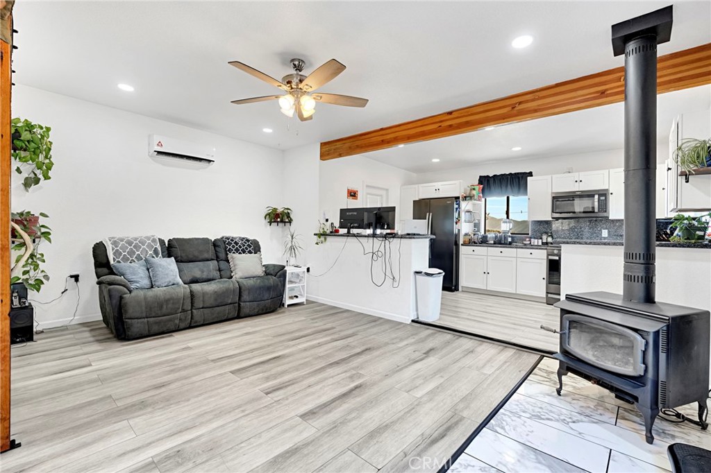 Open Photo