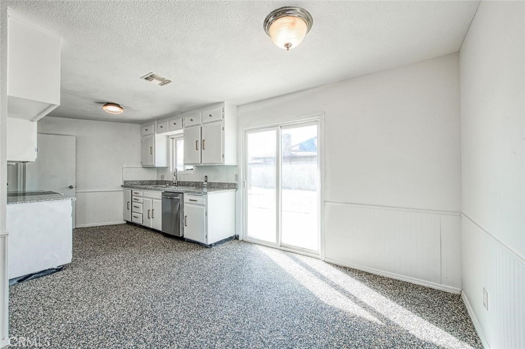 2335 W Cornell, Fresno, CA 93705