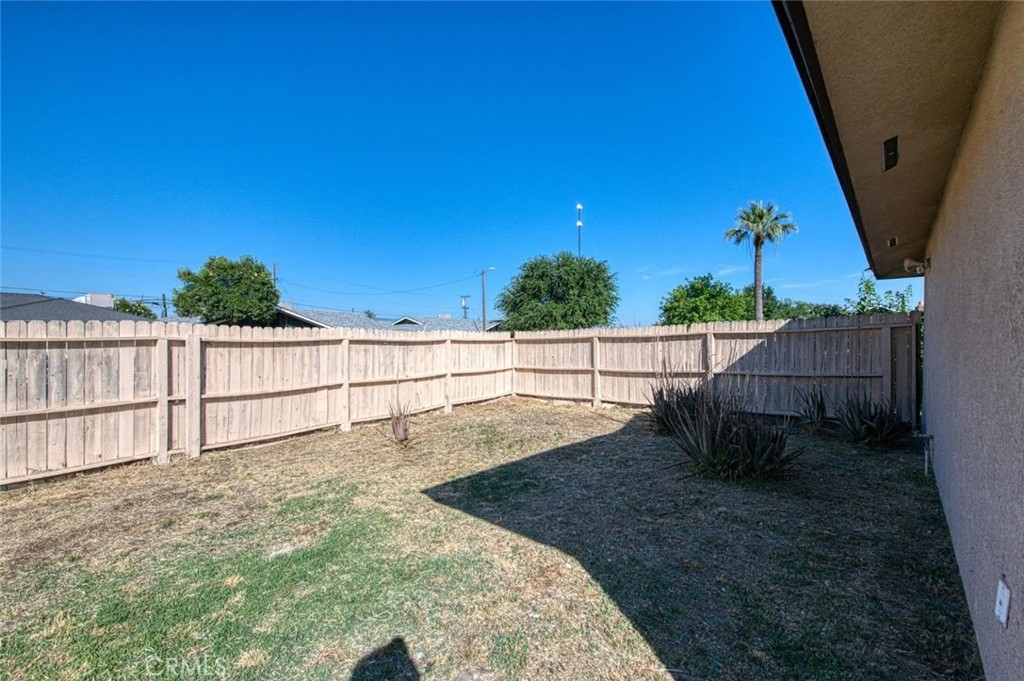 2335 W Cornell, Fresno, CA 93705