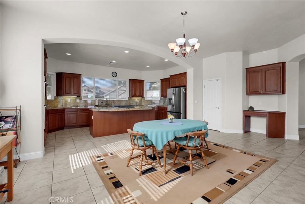 7170 Emerald, Chowchilla, CA 93610