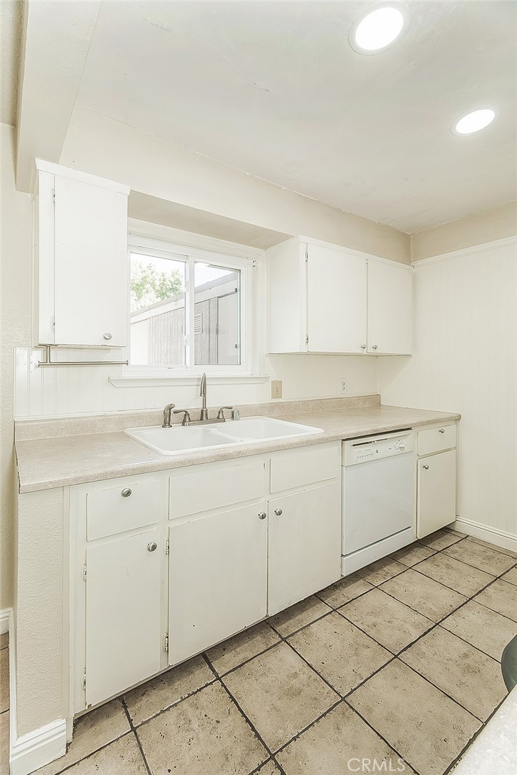 5138 E Ashlan #127, Fresno, CA 93612